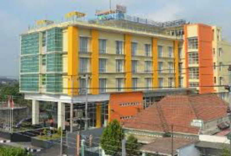 Edu Hostel Yogyakarta Exterior foto